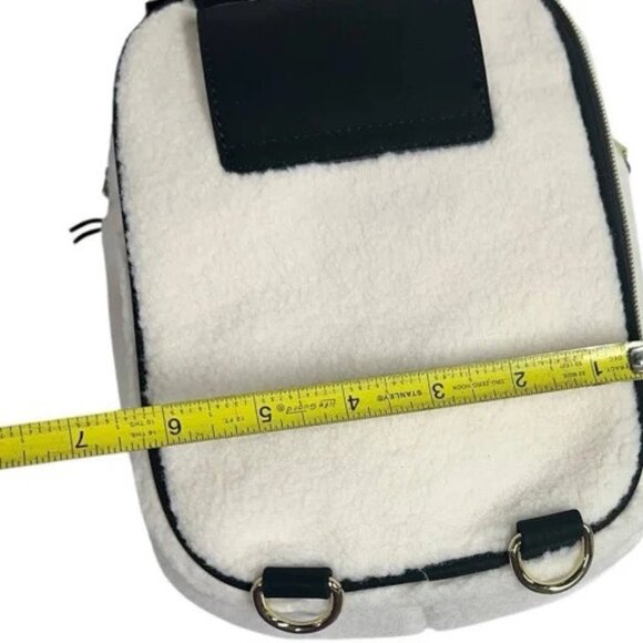 Our Universe Disney Mickey Mouse Ski Sherpa Crossbody Bag - NWT - Picture 4 of 7
